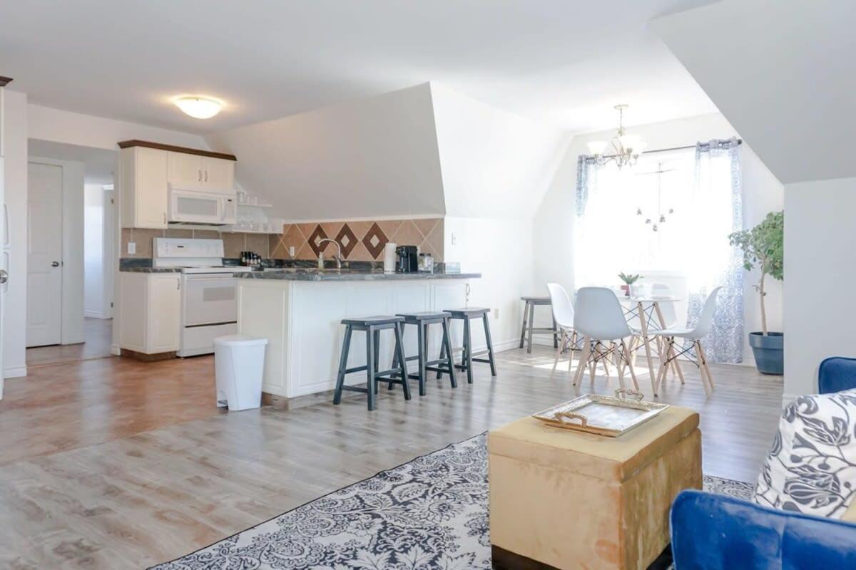Amazing Location In Saint John 2 Bedroom Modern Parking New Kültér fotó