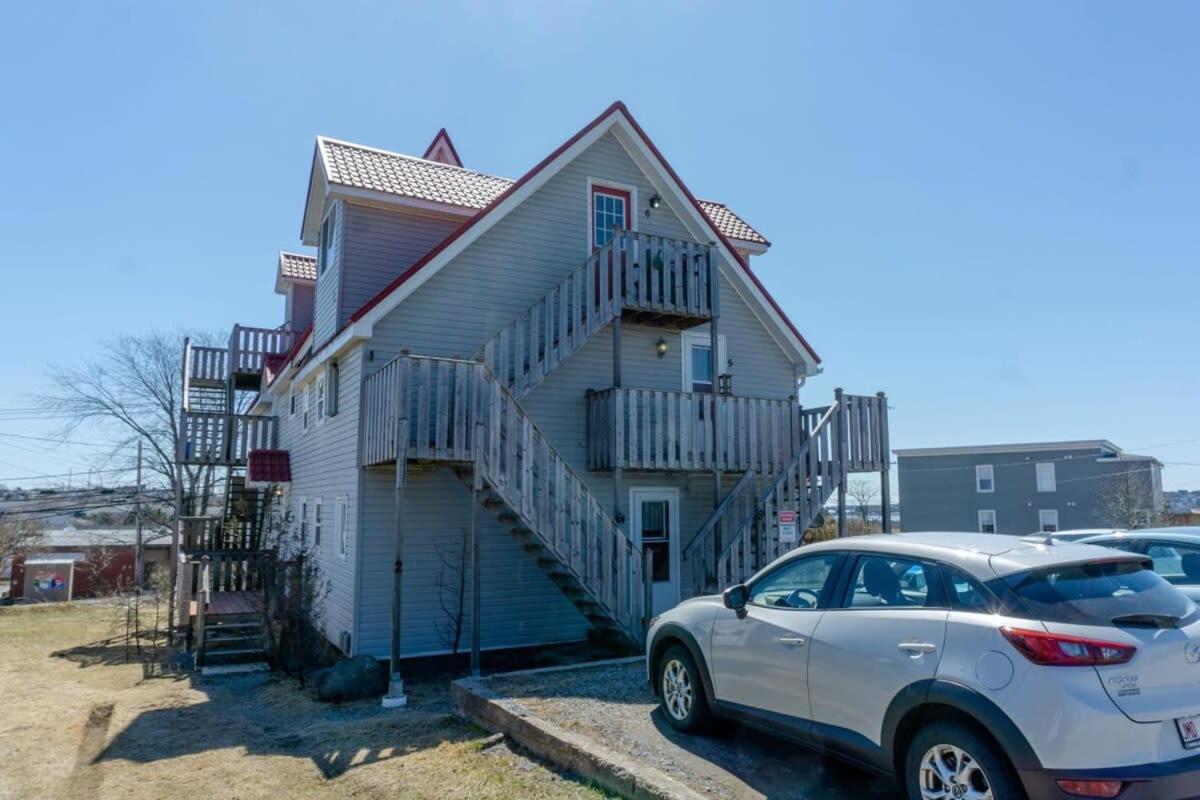 Amazing Location In Saint John 2 Bedroom Modern Parking New Kültér fotó